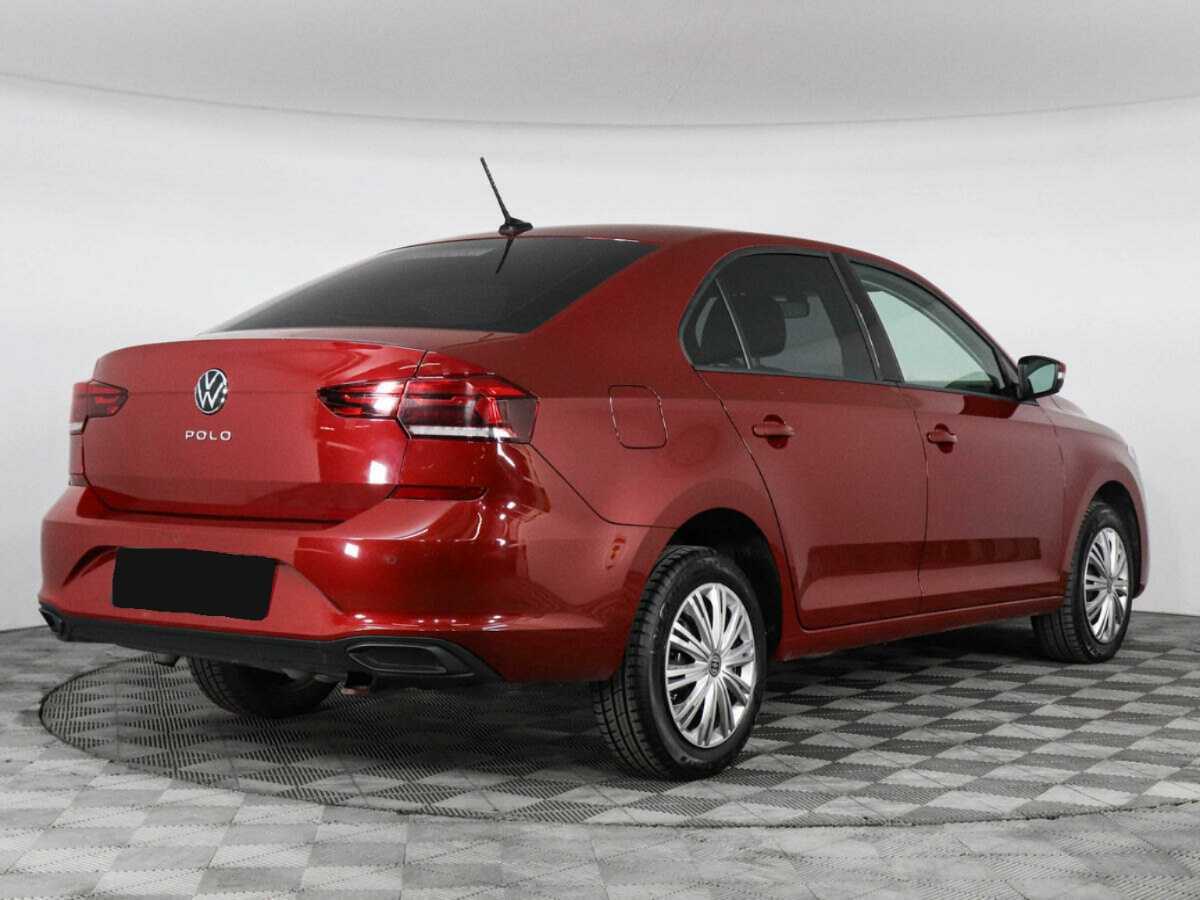 Volkswagen Polo с пробегом — 2021 год. Фото: #4