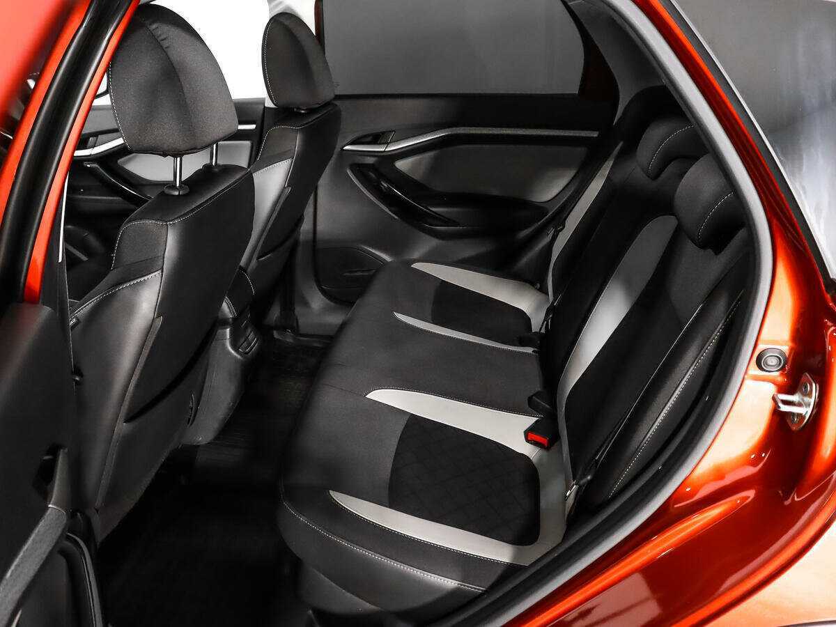 Lada (ВАЗ) Vesta с пробегом — 2019 год. Фото: #9