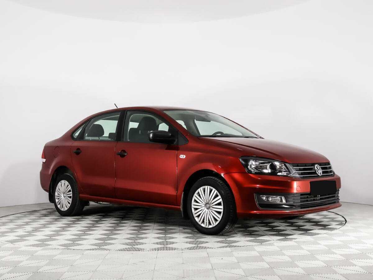 Volkswagen Polo с пробегом — 2016 год. Фото: #2