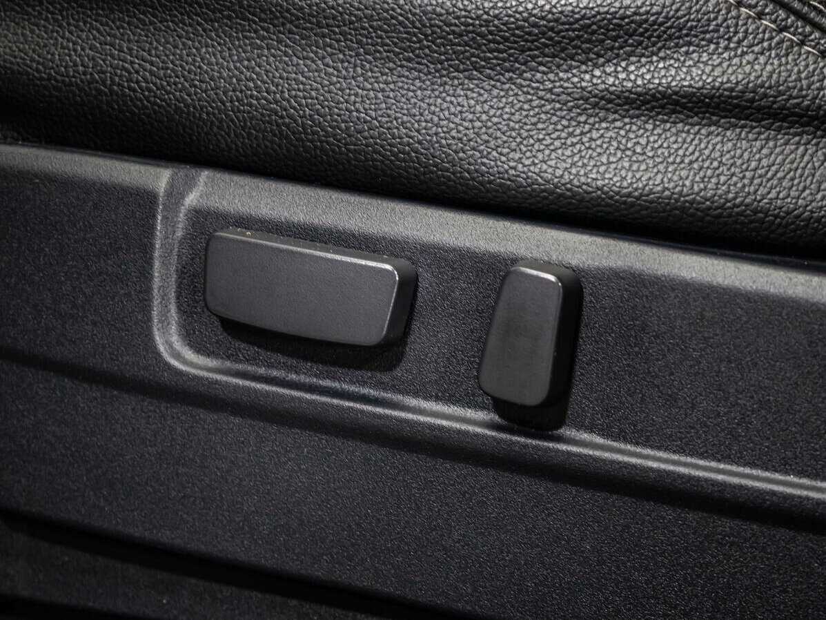 Mitsubishi Outlander с пробегом — 2014 год. Фото: #19