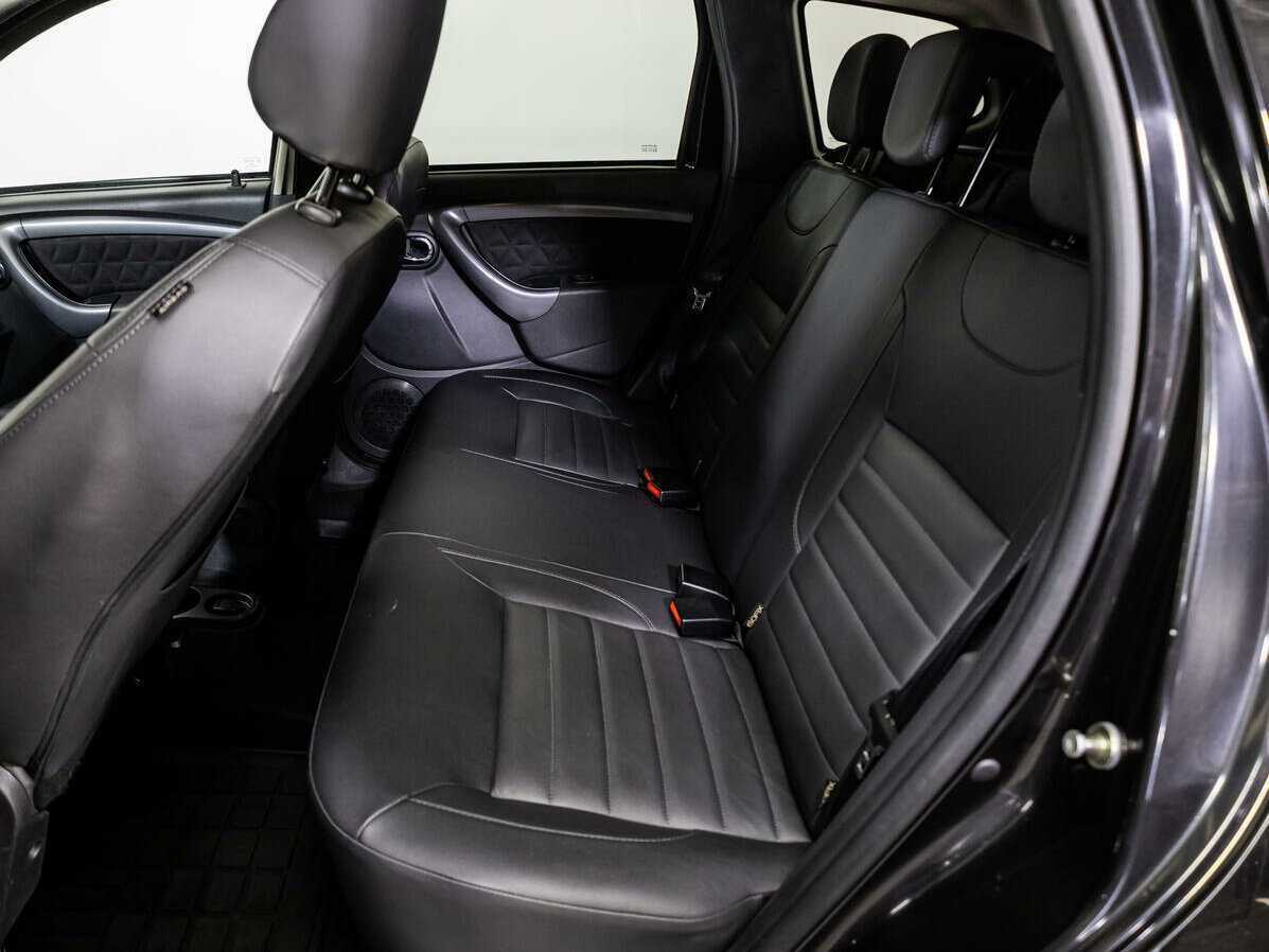 Renault Duster с пробегом — 2018 год. Фото: #9