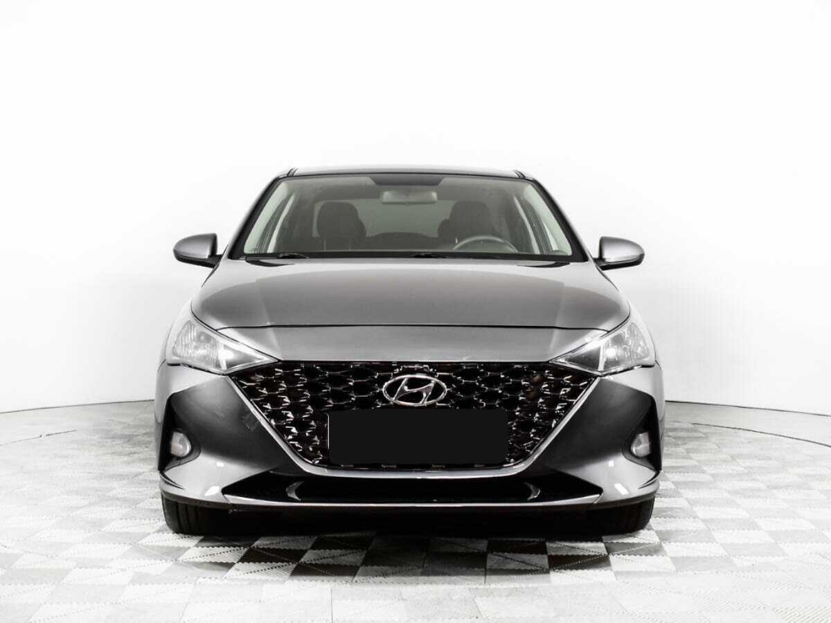 Hyundai Solaris с пробегом — 2021 год. Фото: #1