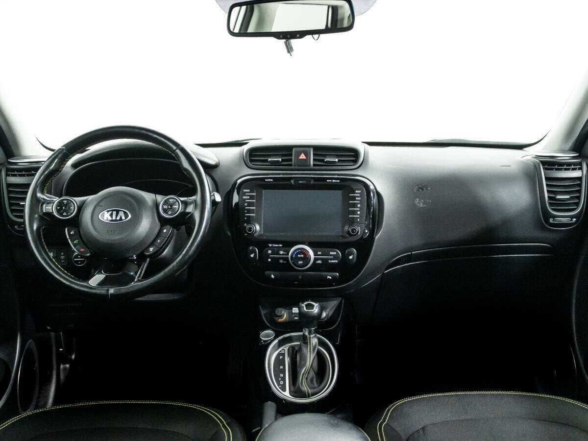 Kia Soul с пробегом — 2015 год. Фото: #12