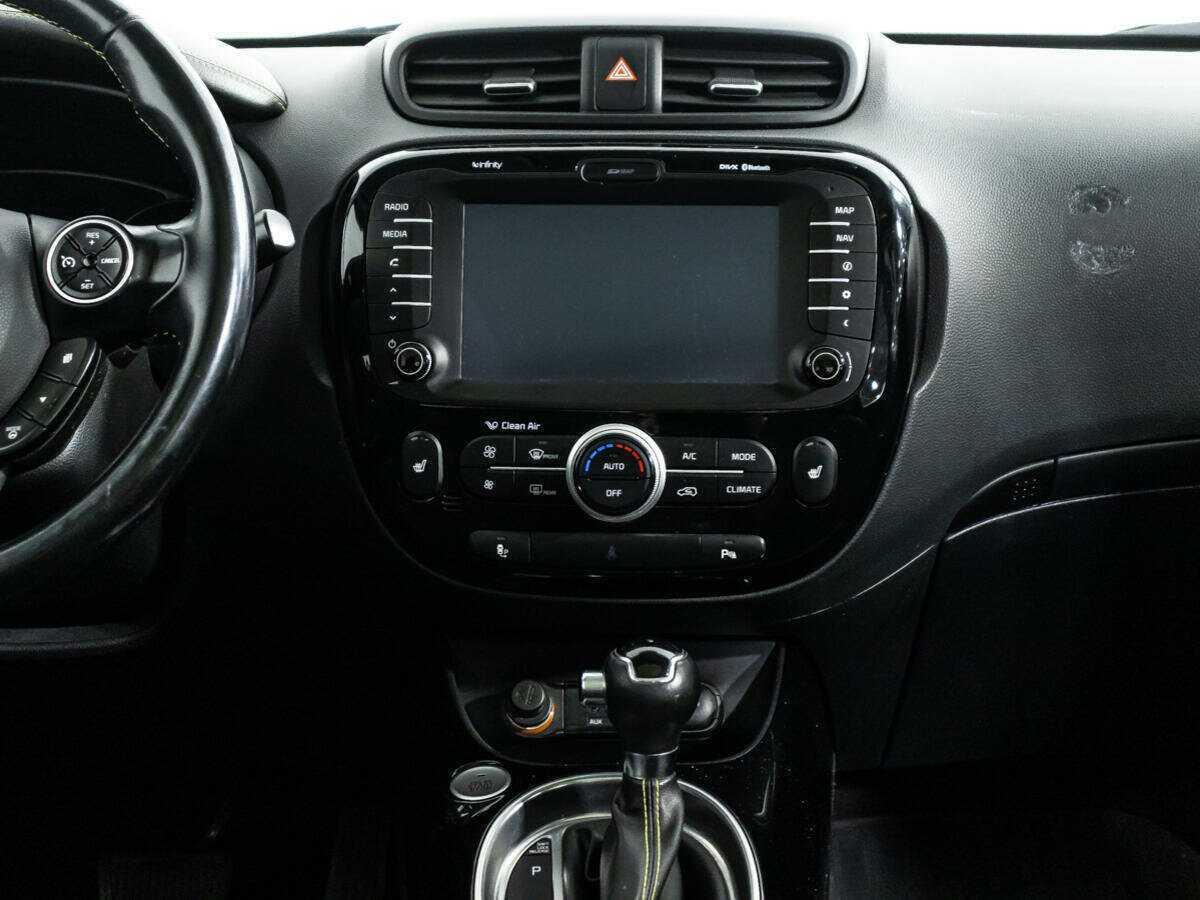 Kia Soul с пробегом — 2015 год. Фото: #13
