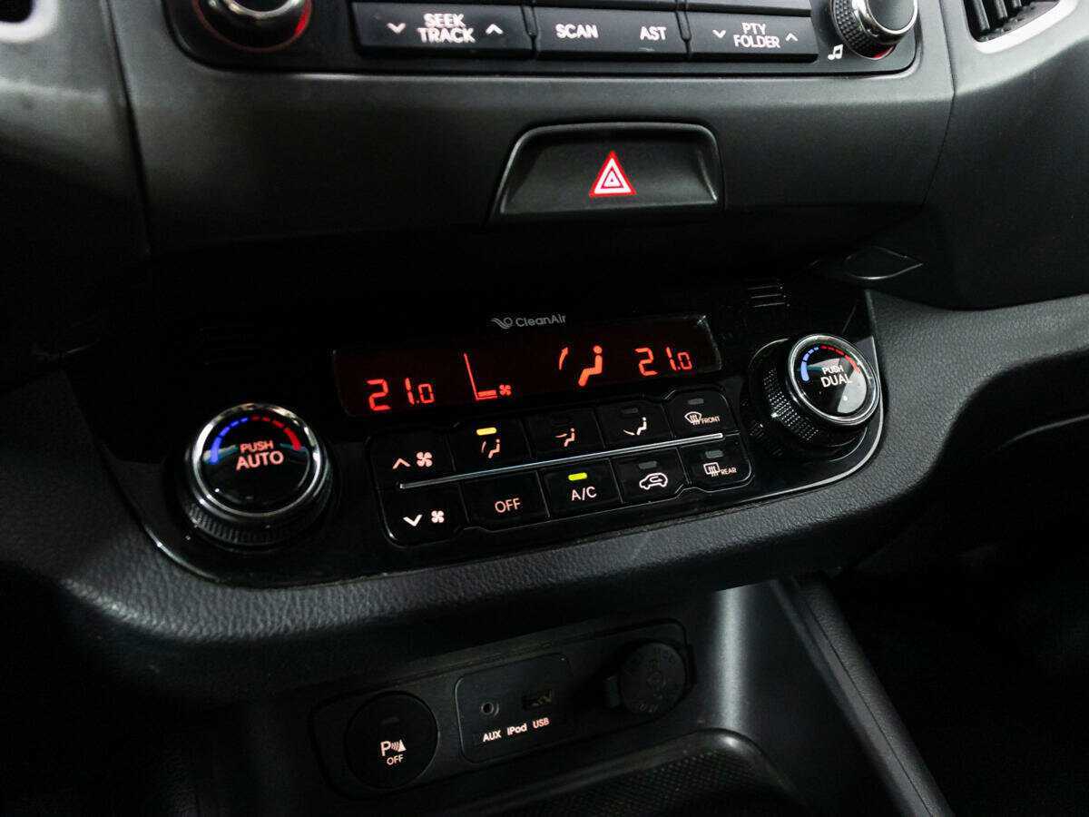 Kia Sportage с пробегом — 2013 год. Фото: #14