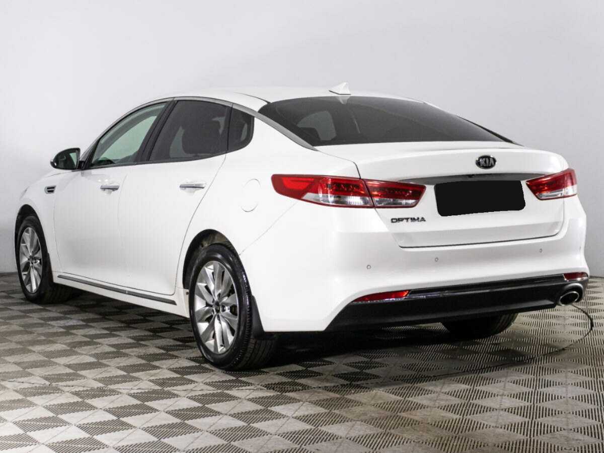 Kia Optima с пробегом — 2016 год. Фото: #6