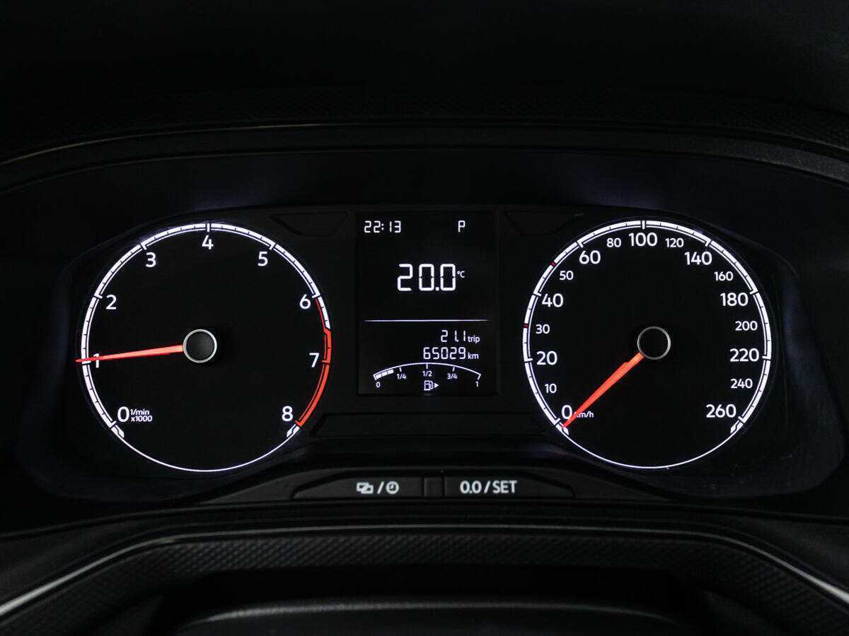 Volkswagen Polo с пробегом — 2021 год. Фото: #11