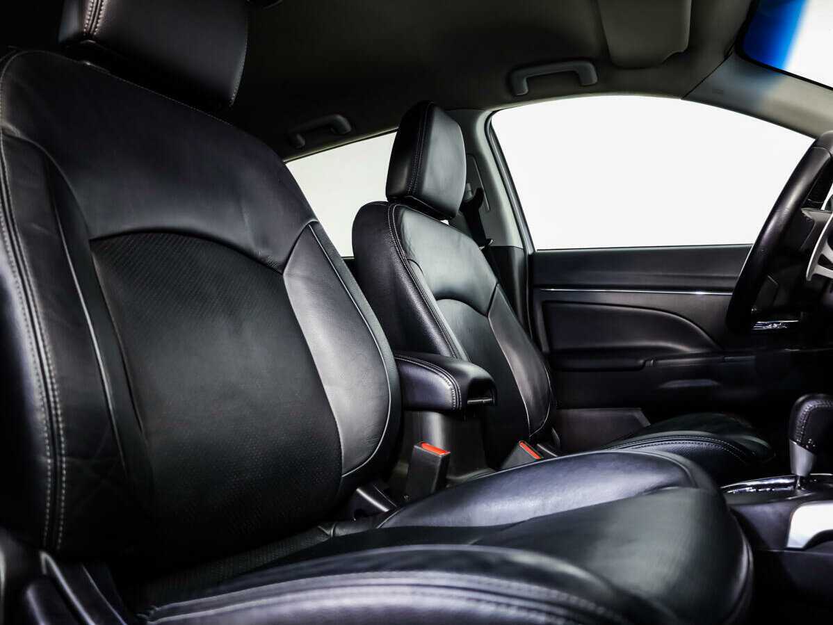 Mitsubishi ASX с пробегом — 2012 год. Фото: #10