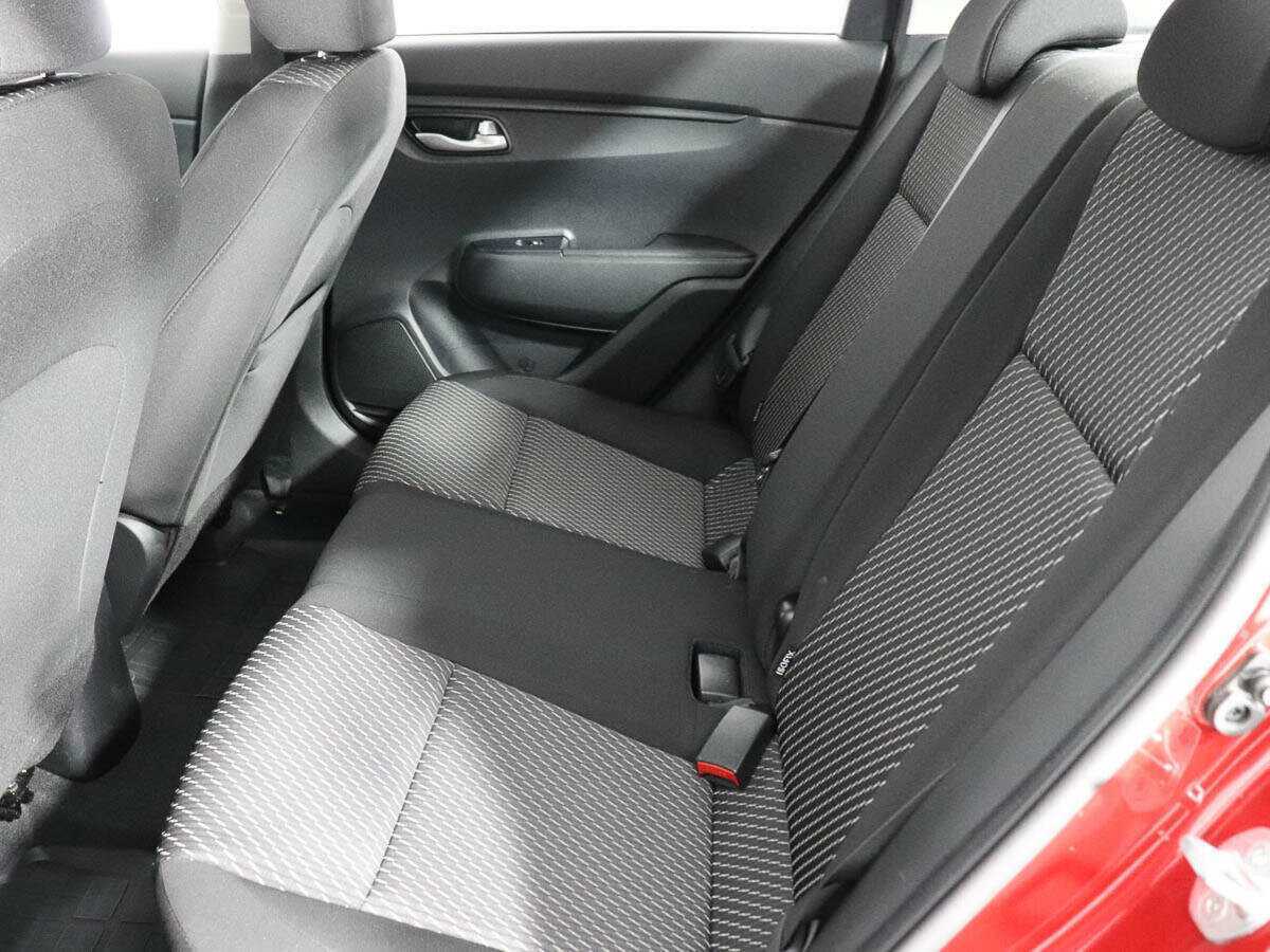 Kia Rio с пробегом — 2018 год. Фото: #10