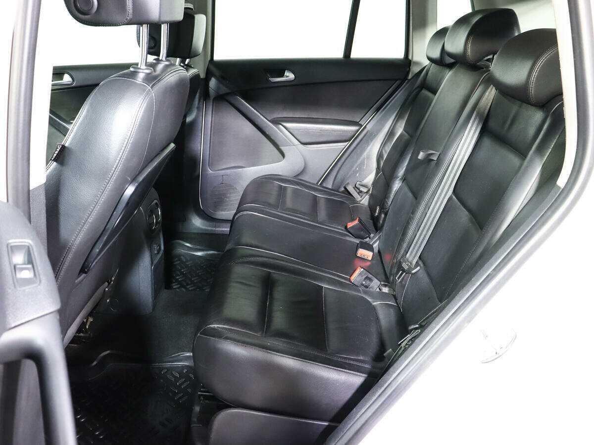 Volkswagen Tiguan с пробегом — 2012 год. Фото: #6