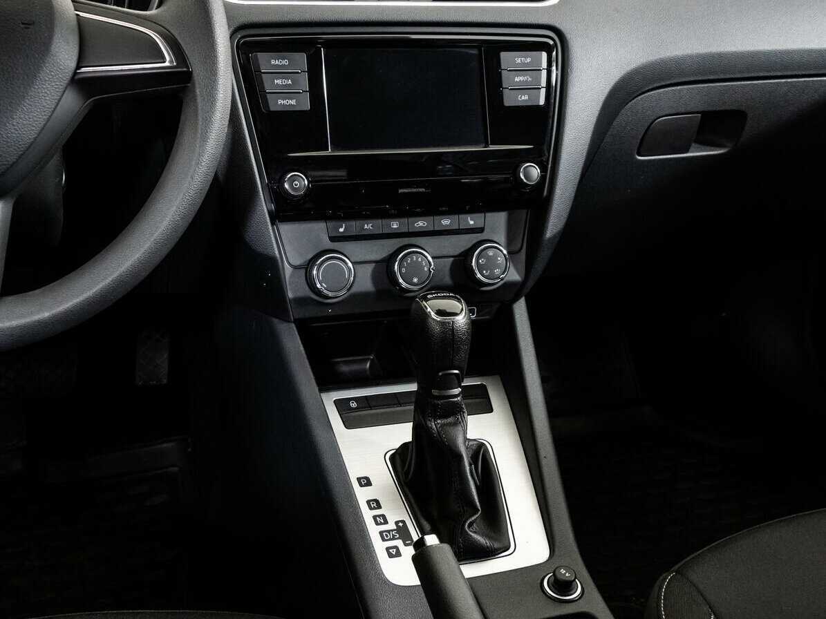 Skoda Octavia с пробегом — 2018 год. Фото: #11