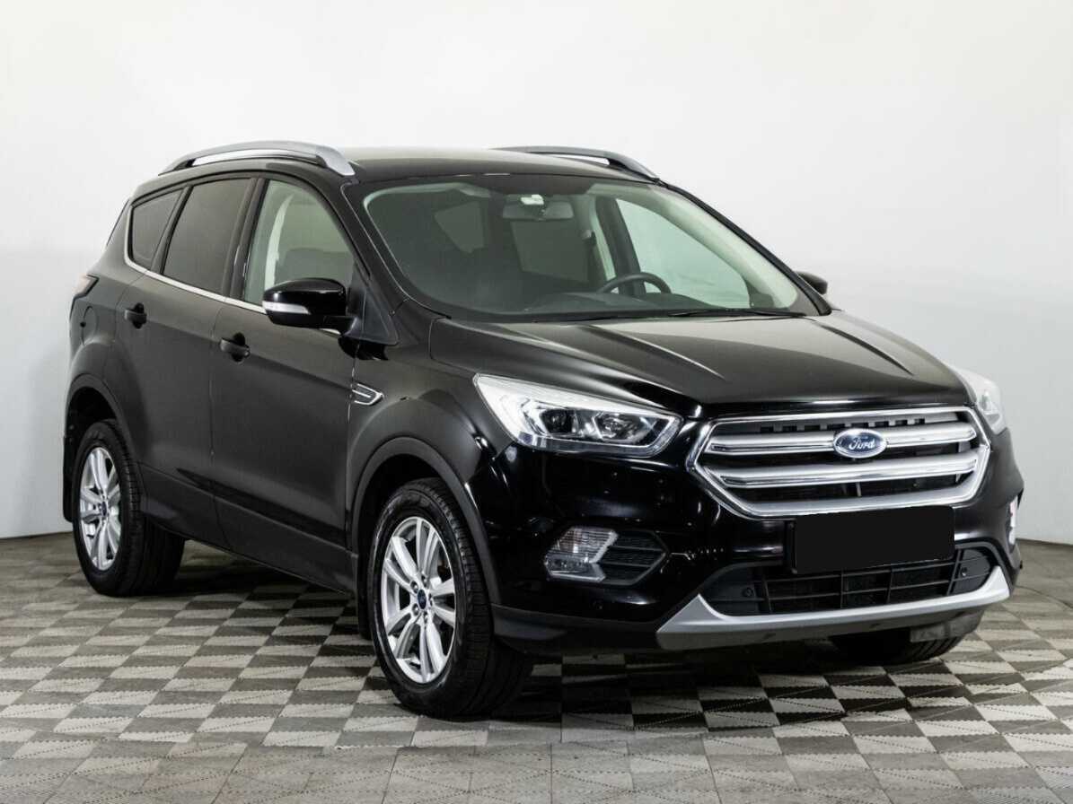 Ford Kuga с пробегом — 2018 год. Фото: #2