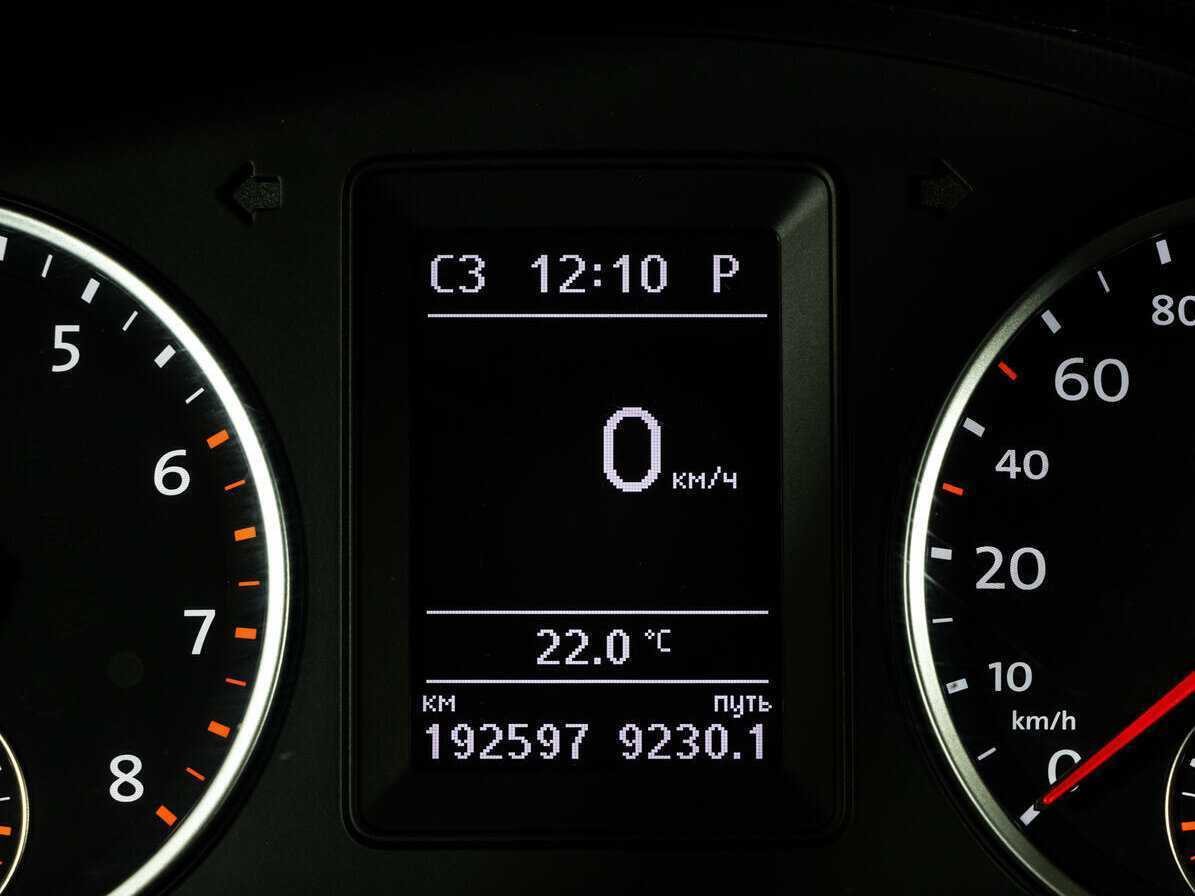 Volkswagen Tiguan с пробегом — 2016 год. Фото: #18