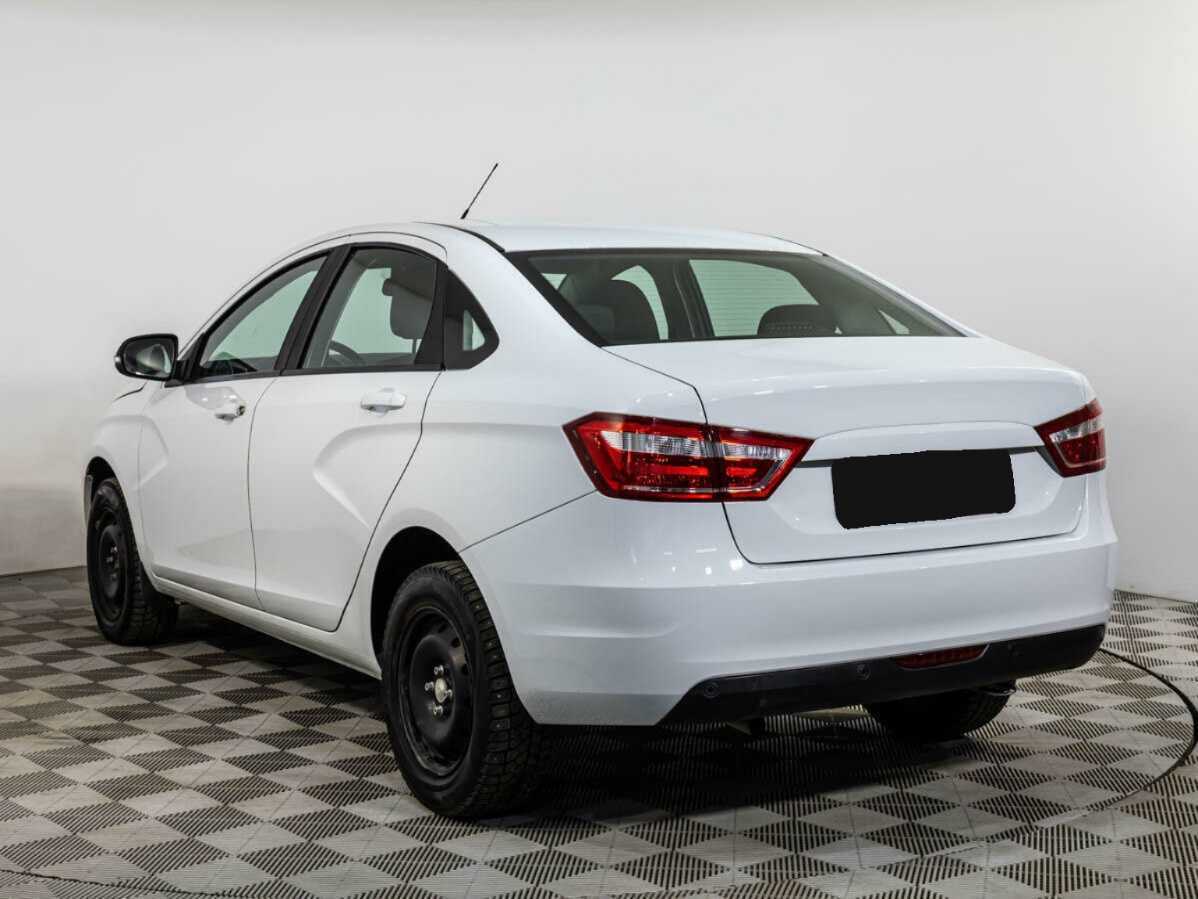 Lada (ВАЗ) Vesta с пробегом — 2022 год. Фото: #5