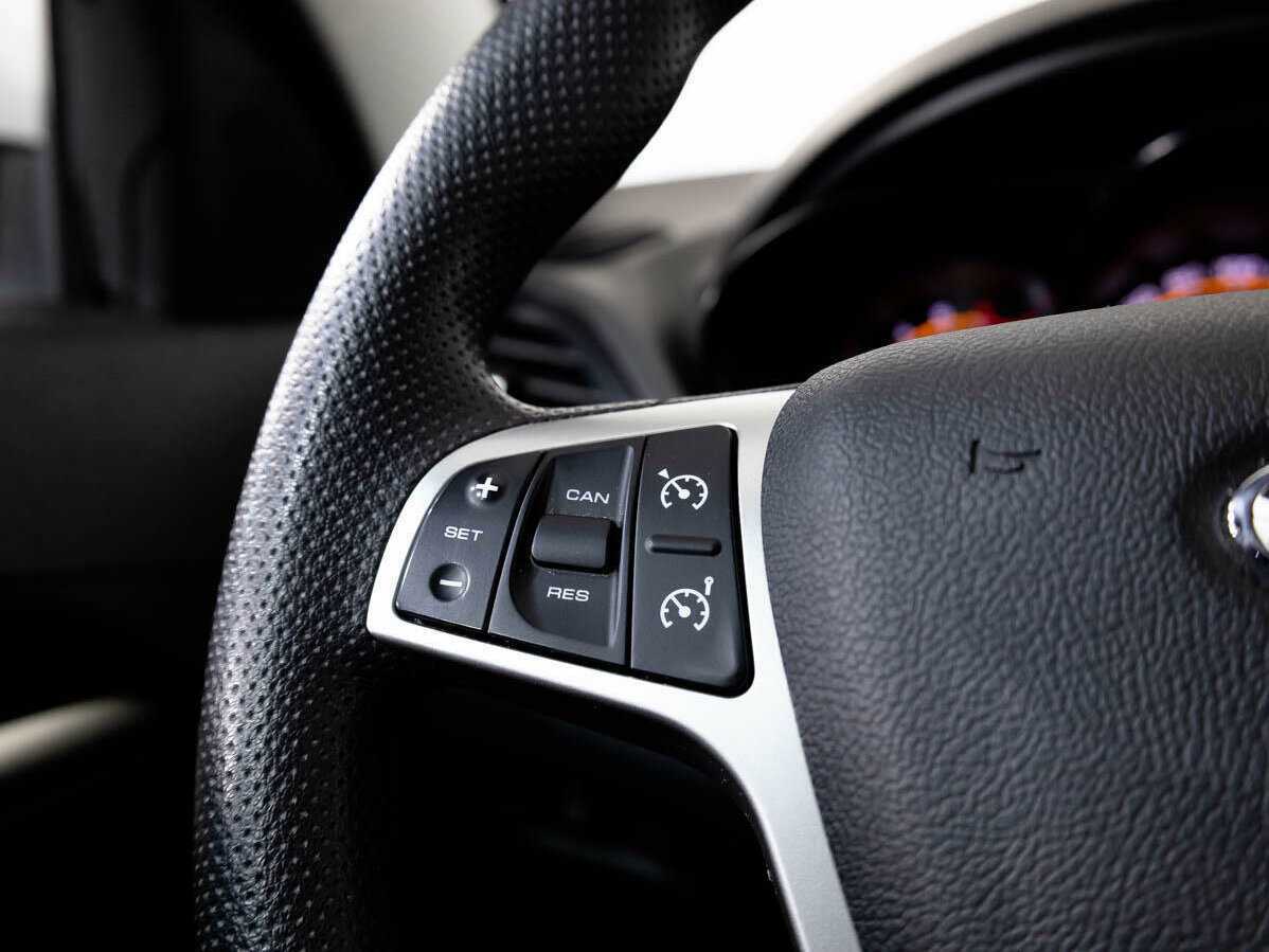 Lada (ВАЗ) Vesta с пробегом — 2022 год. Фото: #15