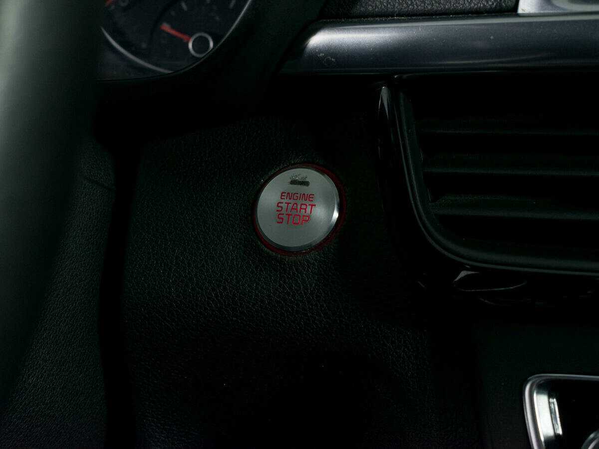 Kia Optima с пробегом — 2016 год. Фото: #9