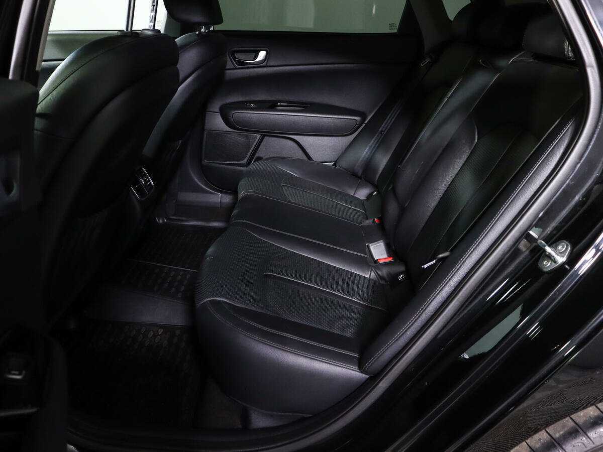 Kia Optima с пробегом — 2018 год. Фото: #9