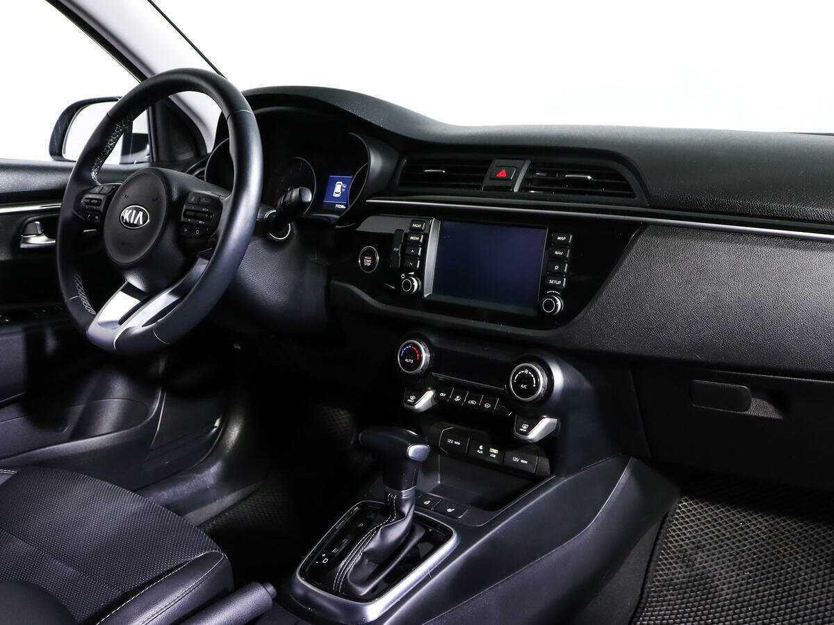 Kia Rio с пробегом — 2020 год. Фото: #6