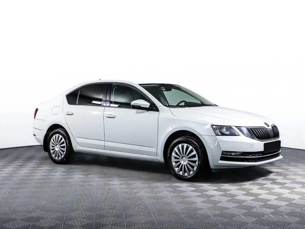 Skoda Octavia с пробегом — 2018 год. Фото: #2