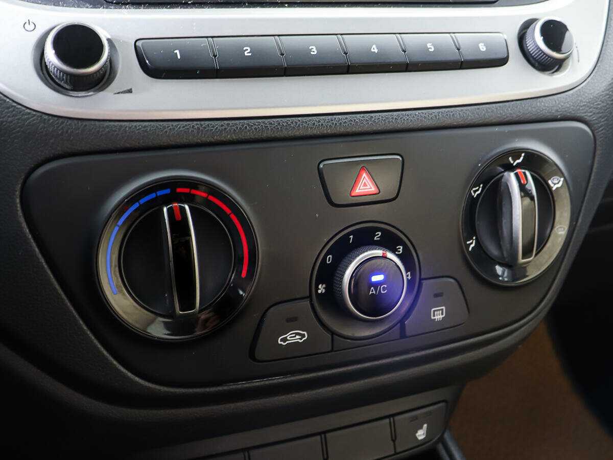 Hyundai Solaris с пробегом — 2018 год. Фото: #15