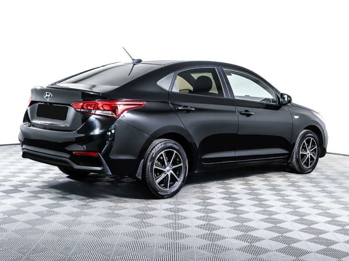 Hyundai Solaris с пробегом — 2017 год. Фото: #4