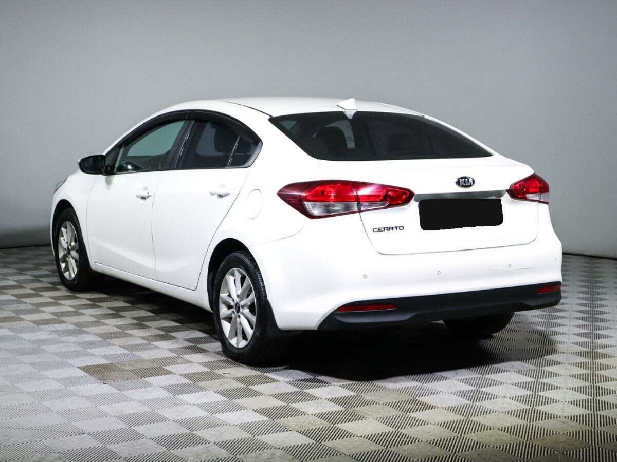 Kia Cerato с пробегом — 2018 год. Фото: #6