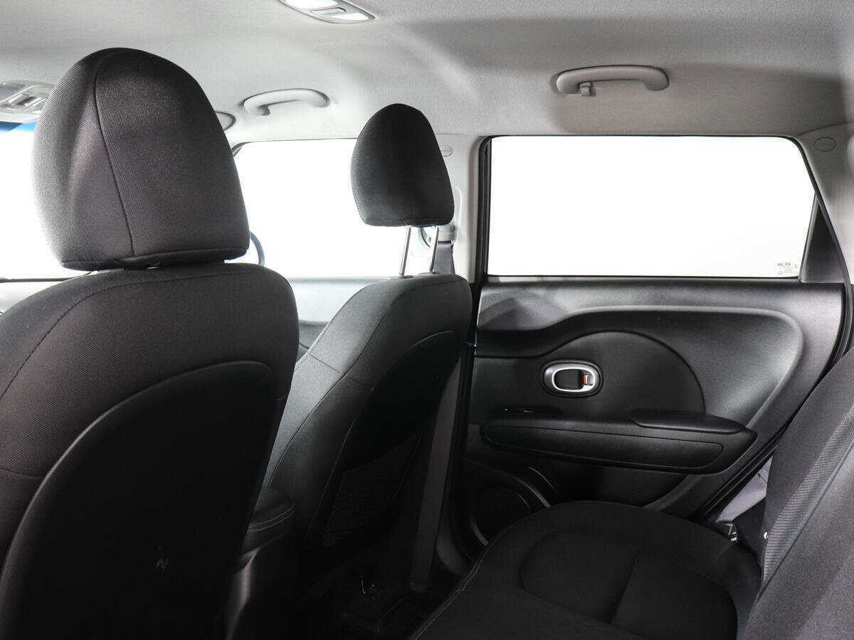 Kia Soul с пробегом — 2017 год. Фото: #10
