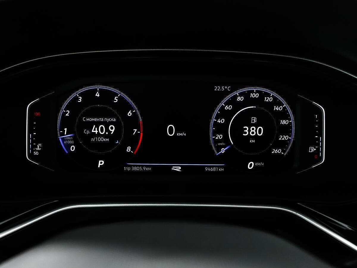 Volkswagen Polo с пробегом — 2020 год. Фото: #10