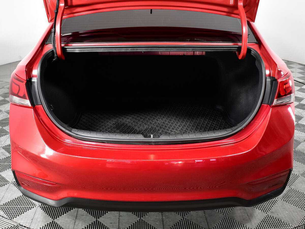 Hyundai Solaris с пробегом — 2019 год. Фото: #13