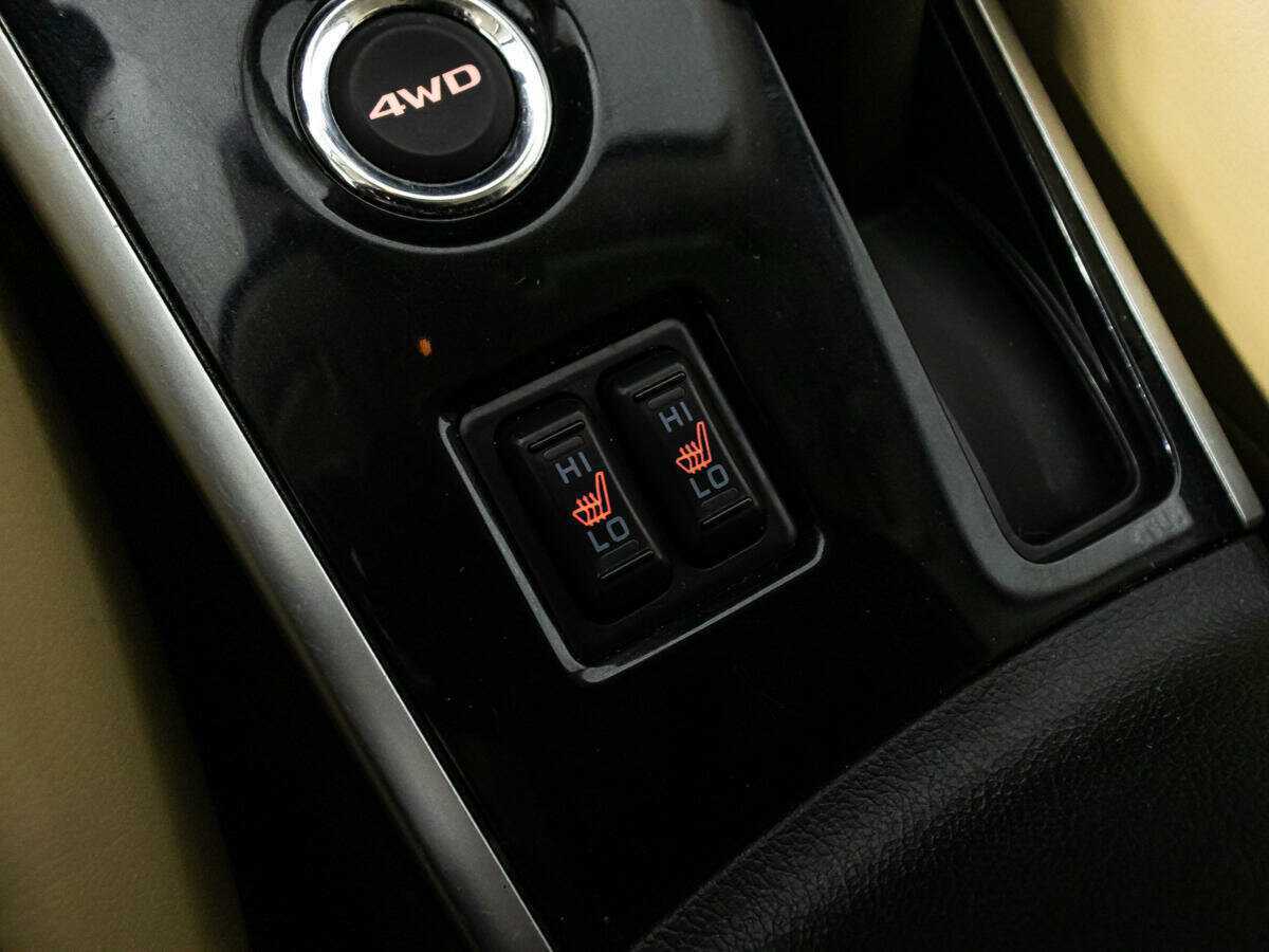 Mitsubishi Outlander с пробегом — 2018 год. Фото: #16