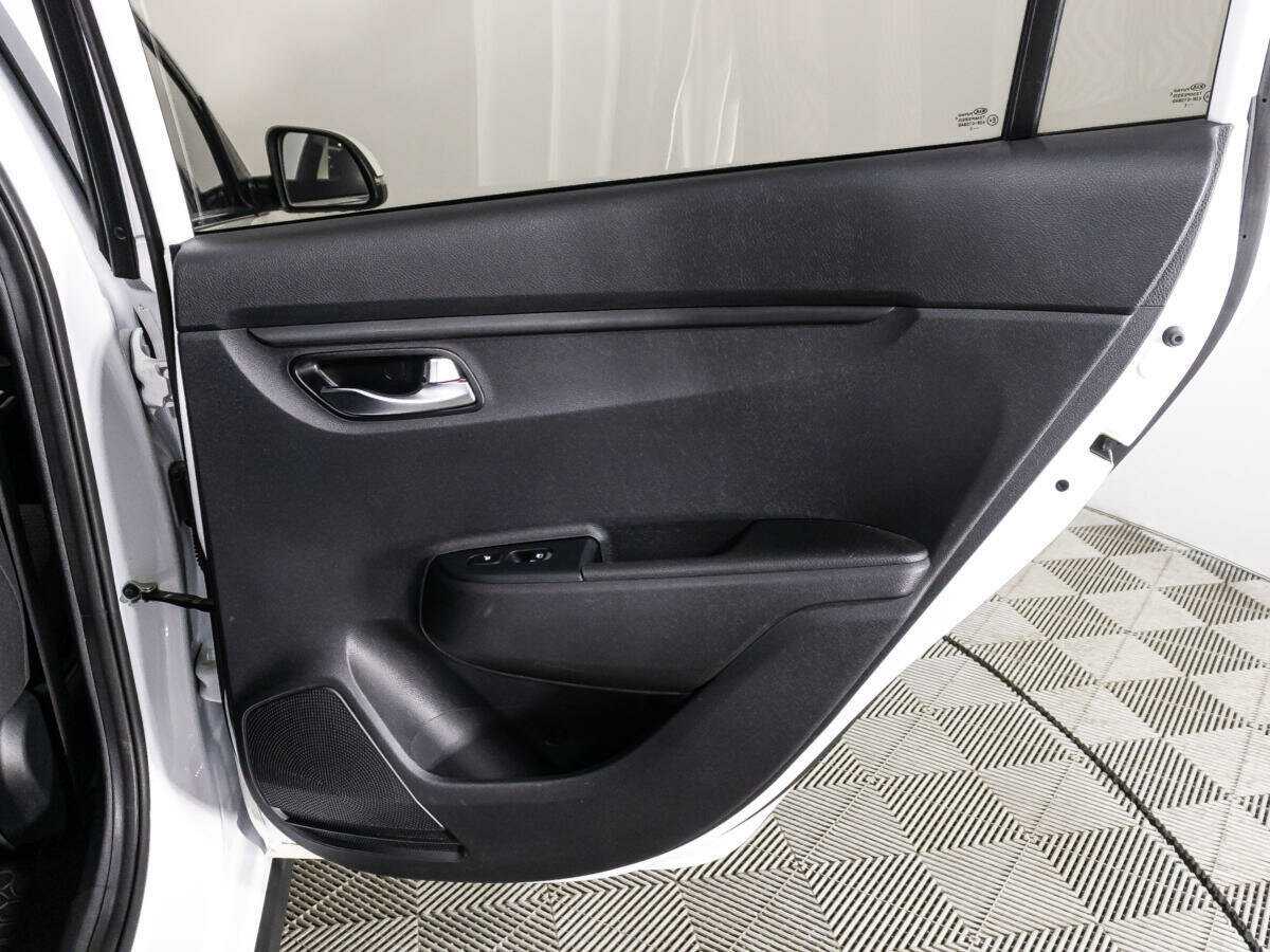 Купить Киа Рио, 2021, 67 268 км.. Фото: #25