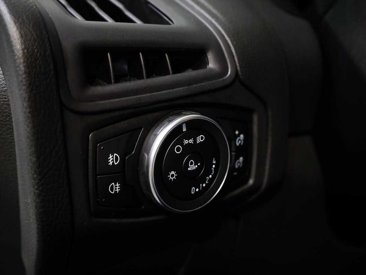 Ford Focus с пробегом — 2018 год. Фото: #19