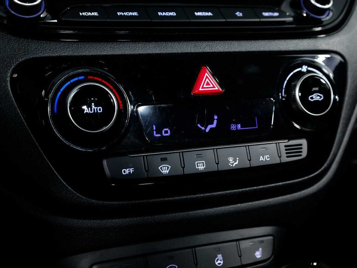 Hyundai Solaris с пробегом — 2020 год. Фото: #14