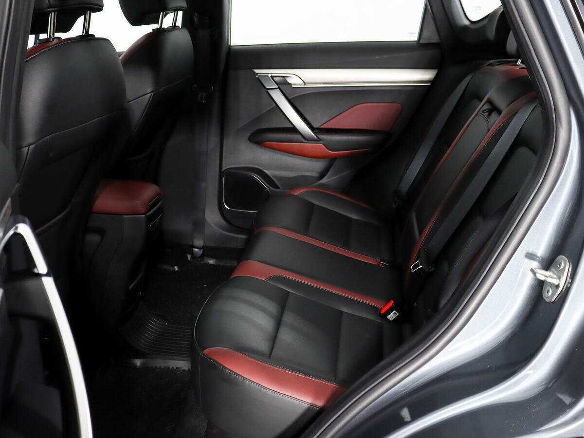 Geely Coolray с пробегом — 2021 год. Фото: #12