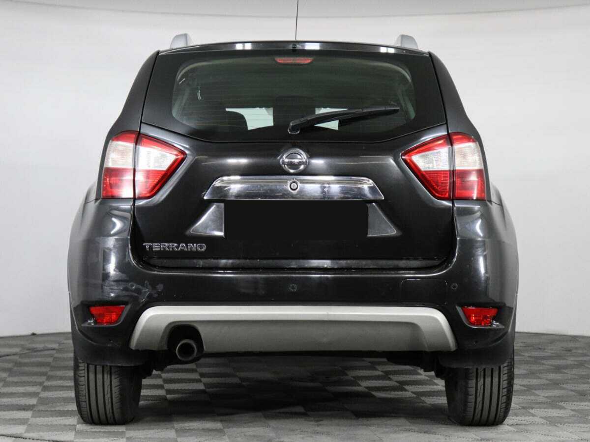 Nissan Terrano с пробегом — 2014 год. Фото: #5