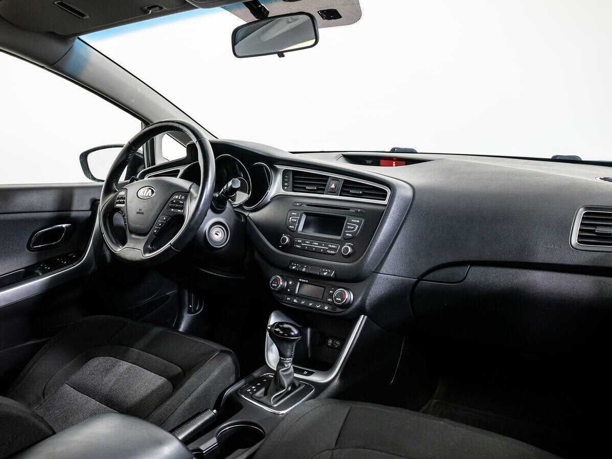 Kia Ceed с пробегом — 2016 год. Фото: #7