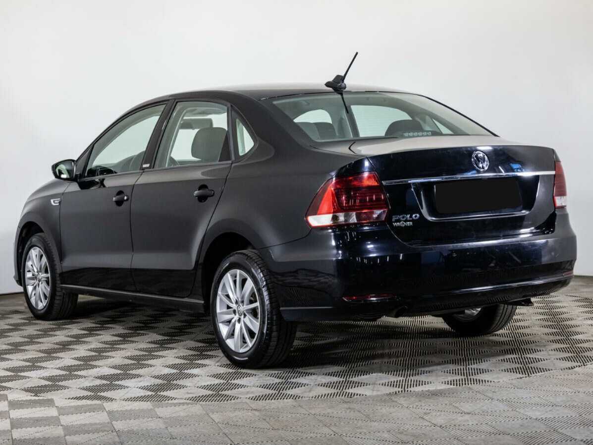 Volkswagen Polo с пробегом — 2017 год. Фото: #6