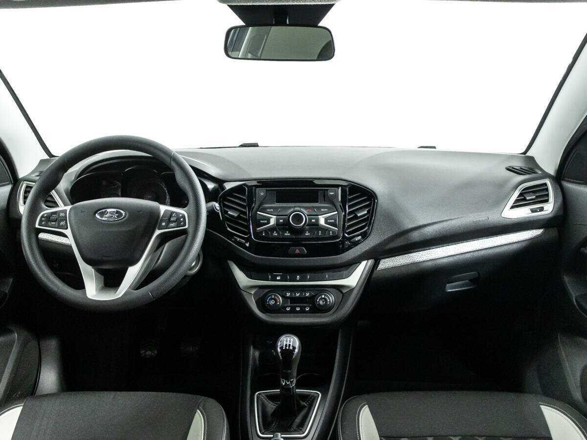 Lada (ВАЗ) Vesta с пробегом — 2022 год. Фото: #11