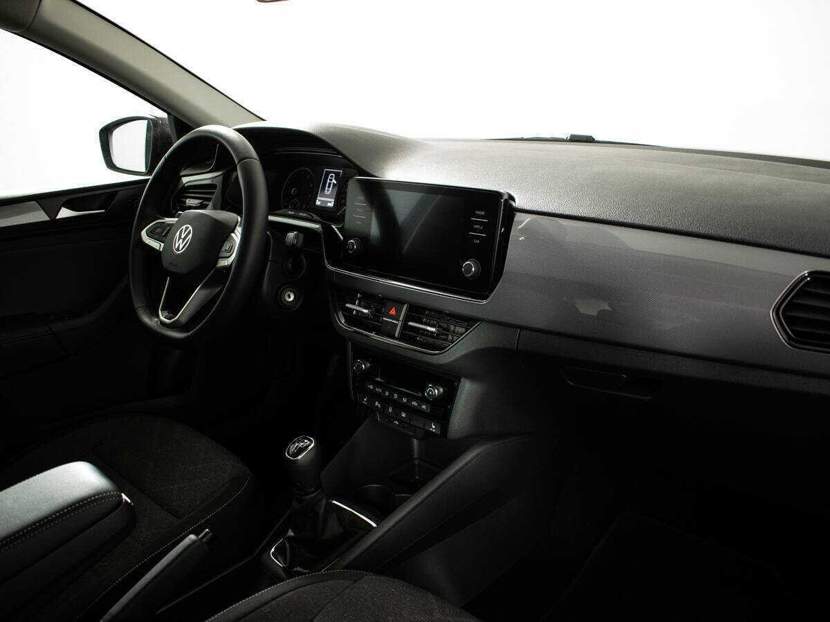 Volkswagen Polo с пробегом — 2022 год. Фото: #8