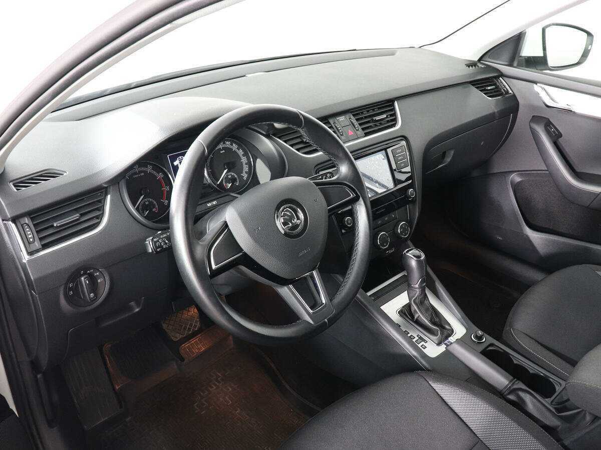 Skoda Octavia с пробегом — 2019 год. Фото: #8