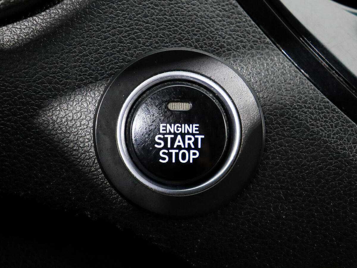 Hyundai Solaris с пробегом — 2020 год. Фото: #9