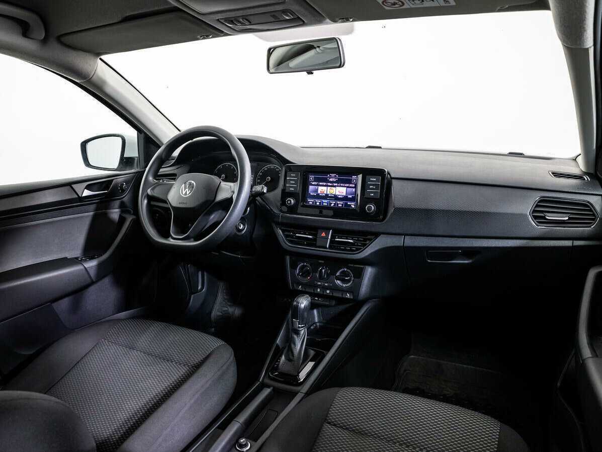 Volkswagen Polo с пробегом — 2020 год. Фото: #6