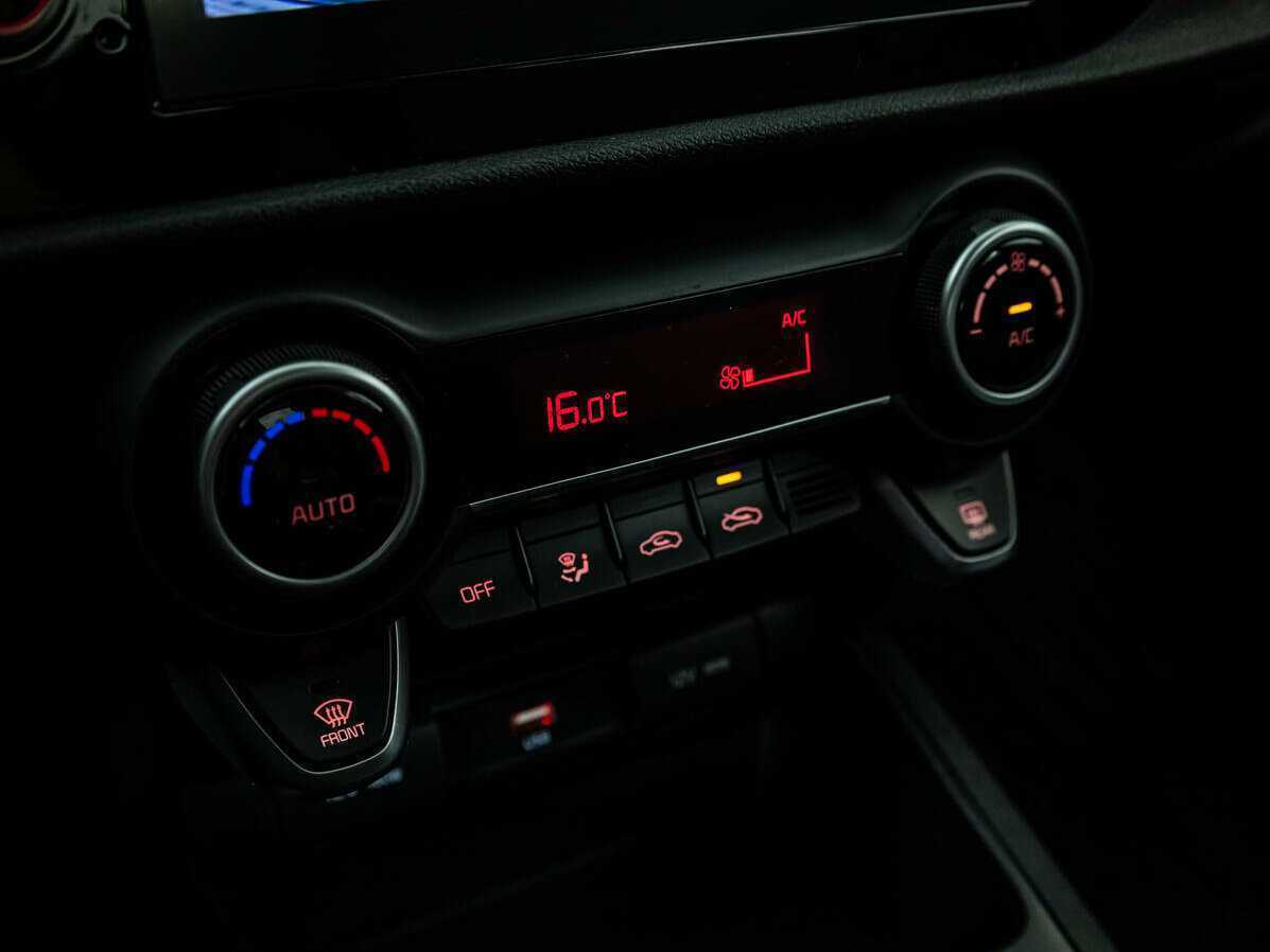 Kia Rio с пробегом — 2021 год. Фото: #11