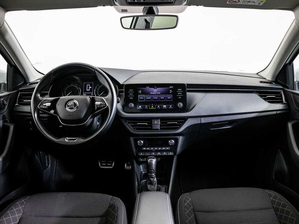 Skoda Rapid с пробегом — 2020 год. Фото: #12