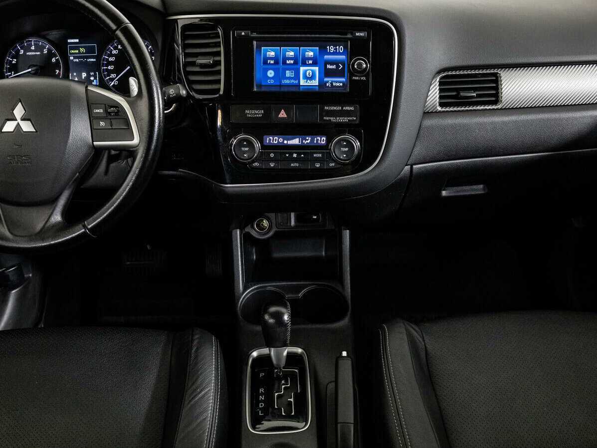 Купить Митсубиши Оутлэндер, 2014, 192 300 км.. Фото: #12