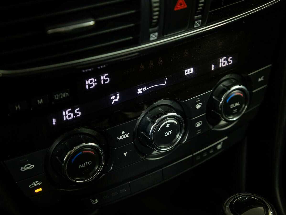 Mazda 6 с пробегом — 2013 год. Фото: #14