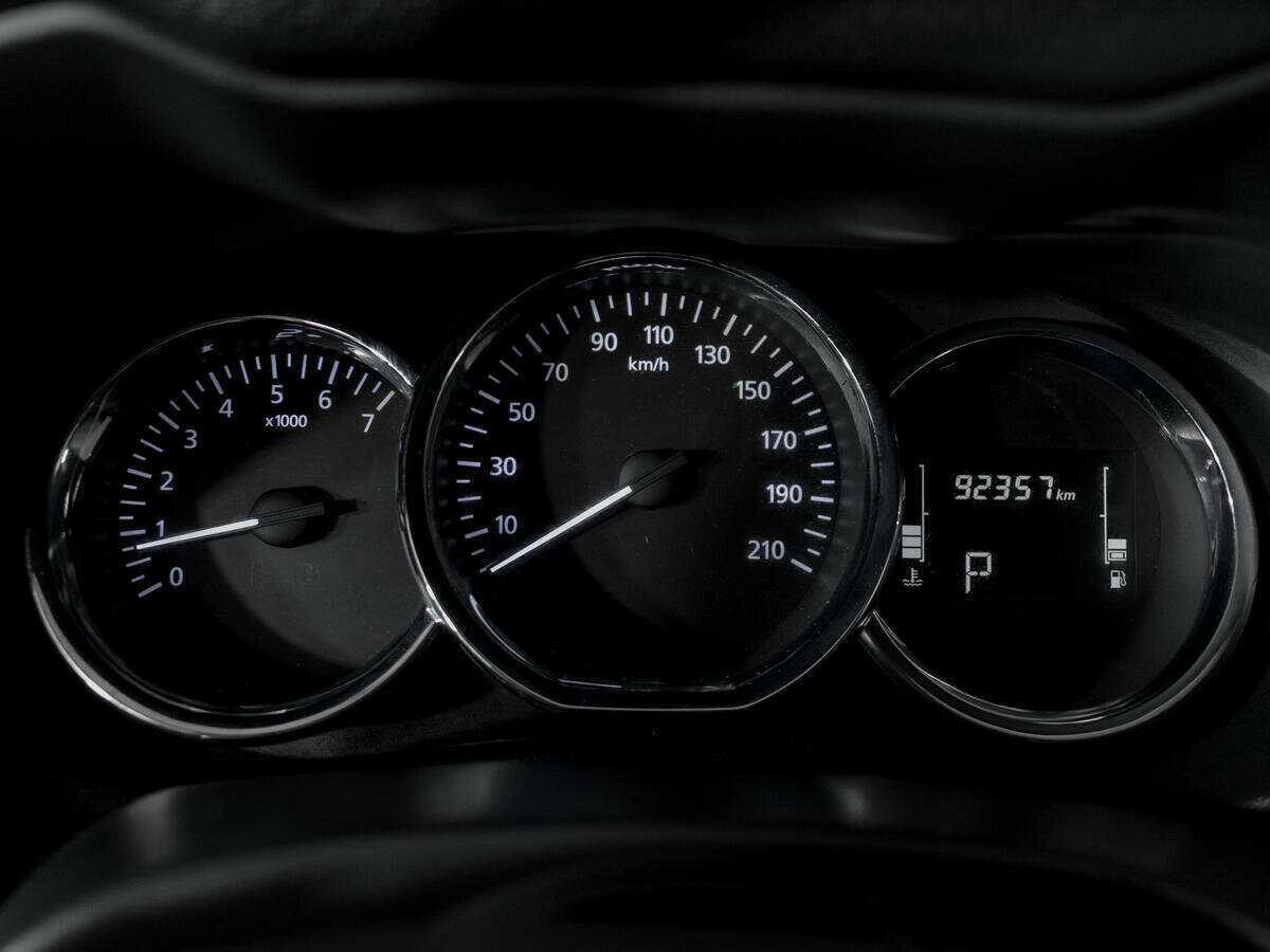 Nissan Terrano с пробегом — 2020 год. Фото: #10