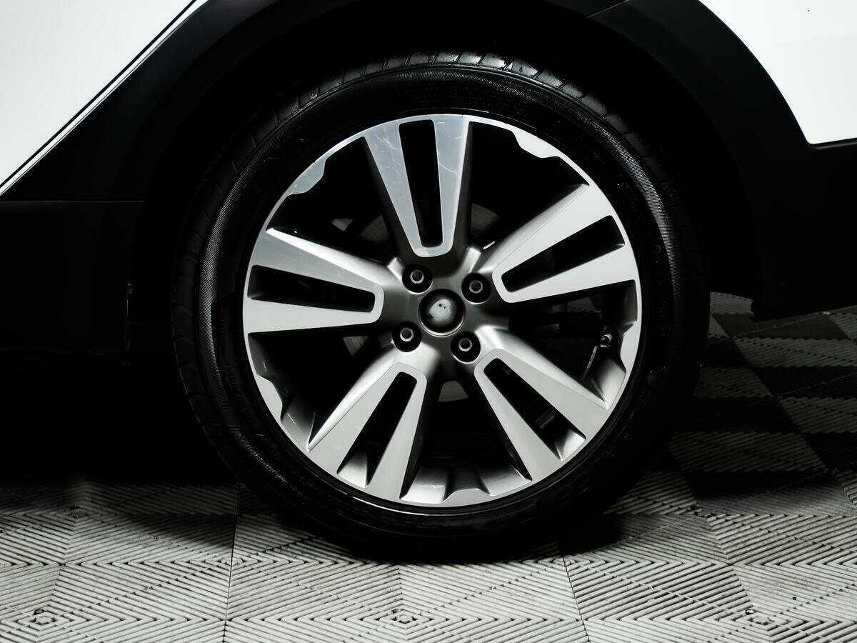 Lada (ВАЗ) Vesta с пробегом — 2021 год. Фото: #13