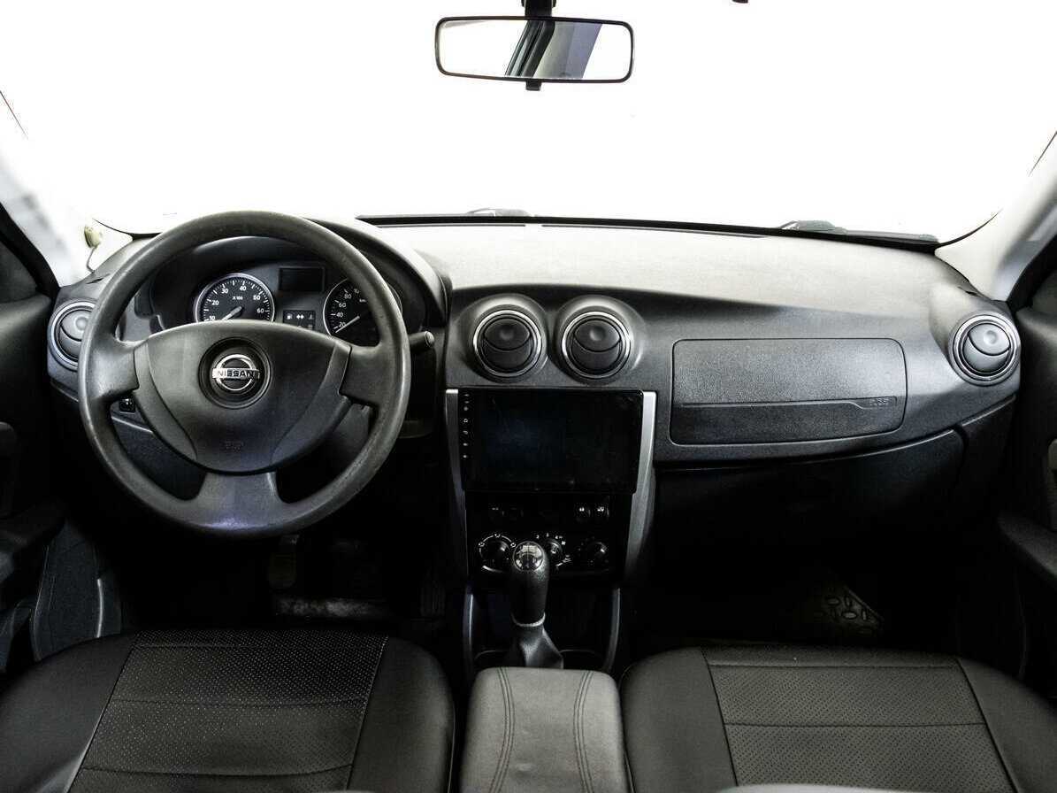 Nissan Almera с пробегом — 2016 год. Фото: #9