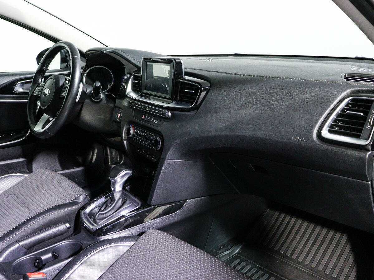 Kia Ceed с пробегом — 2019 год. Фото: #6